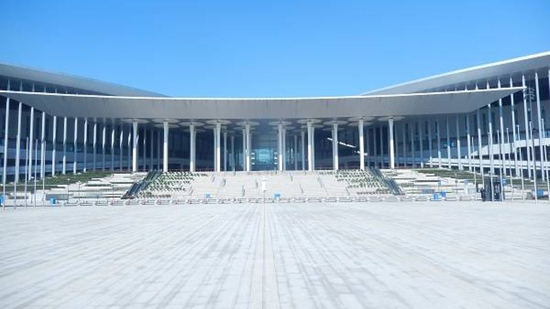 在成都搭建一个小型展台，其报价通常由以下几个部分构成：